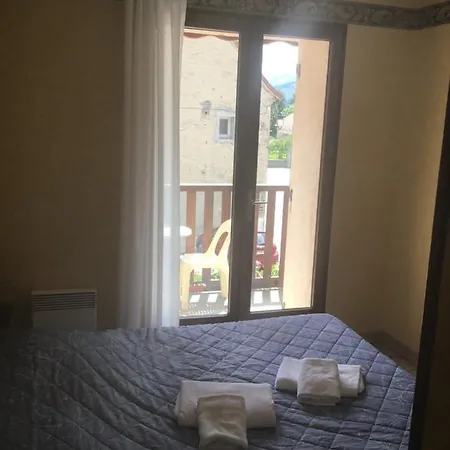 Hotel Le Tilleul 2* Corps